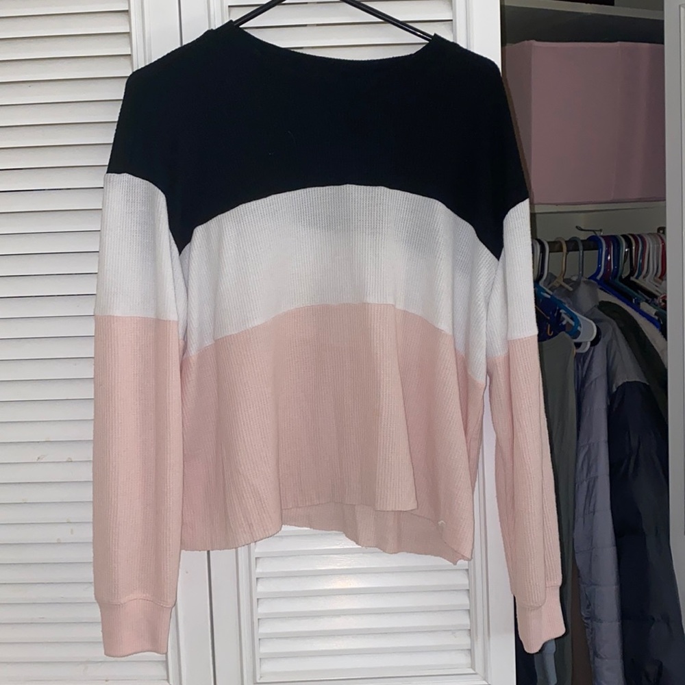 Hollister thin long sleeve shirt